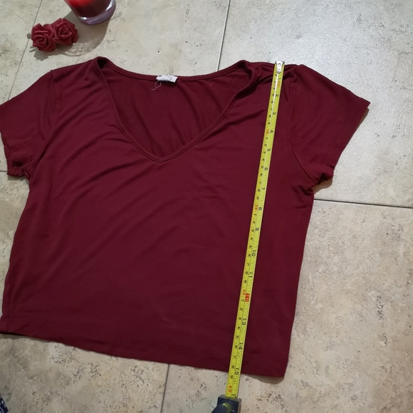🔵 3/$30 Deep Wine Red Crop Top - Picture 11 of 13